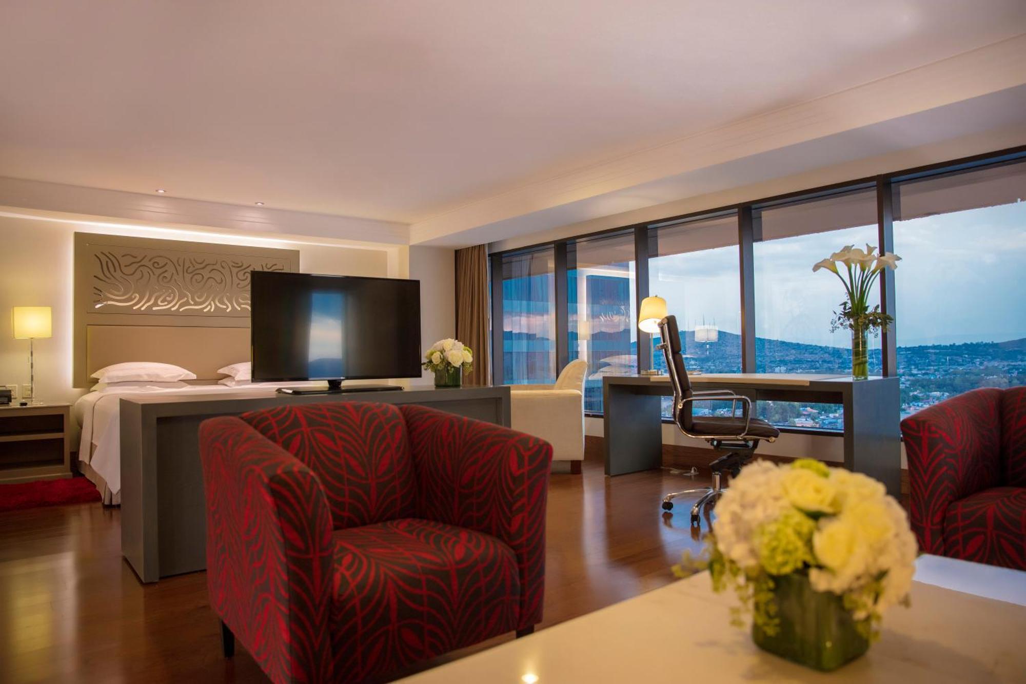 Hotel Barcelo Guadalajara Extérieur photo