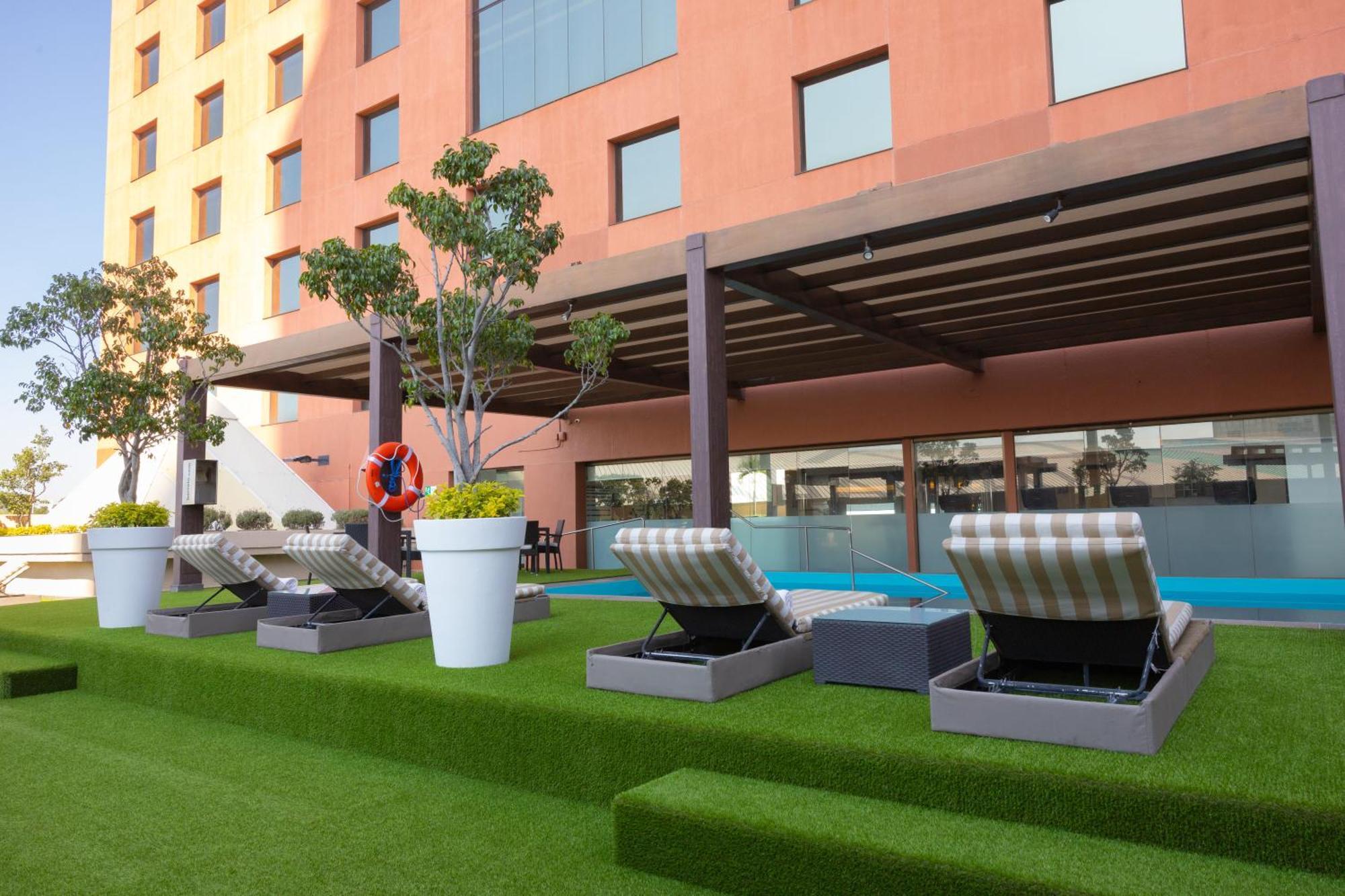 Hotel Barcelo Guadalajara Extérieur photo